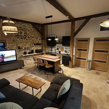 Grange Renovee Dans Cour Privee Avec Jardin Sur Les Remparts Apartament Bergheim