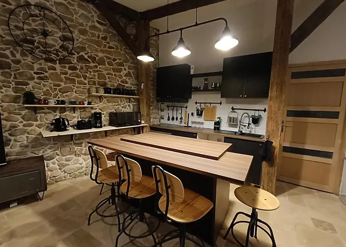 Apartament Grange Renovee Dans Cour Privee Avec Jardin Sur Les Remparts Bergheim